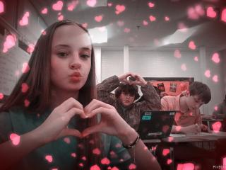 I wanna go homeeee I wanna go homeeee