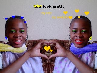 who look pretty between the twins